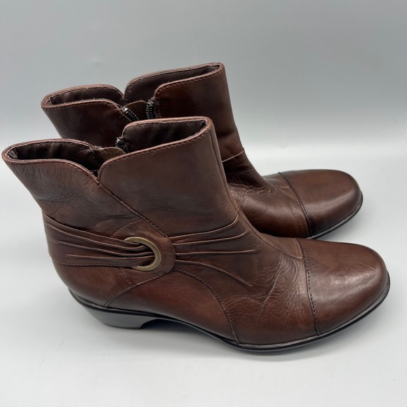 Clarks Brown Leather Cap Toe Ankle Boots Ring Detail 80834 Womens 9N - Picture 3 of 8